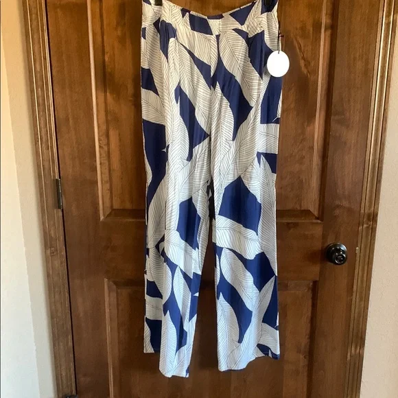 Blue and White Leaf Print Women's Wide Pants XL - Picture 1 of 6